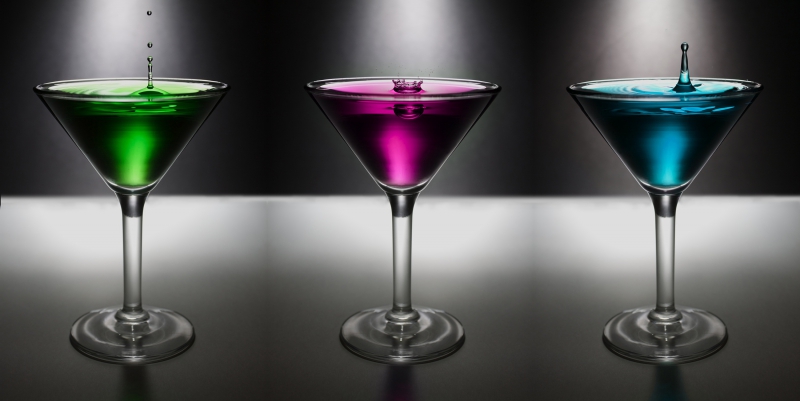 discotheque-LIEUCHE-min_water-drop-glass-bar-celebration-green-832603-pxhere.com